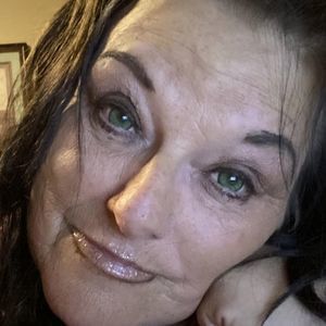 Meet your Posher, Vicki